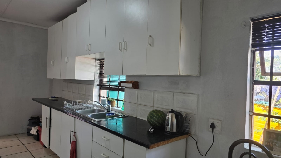 3 Bedroom Property for Sale in Summerpride Eastern Cape